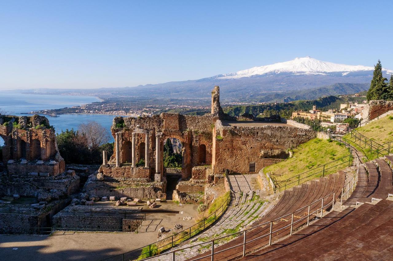 Villetta Mari E Amuri Giardini Naxos Luaran gambar